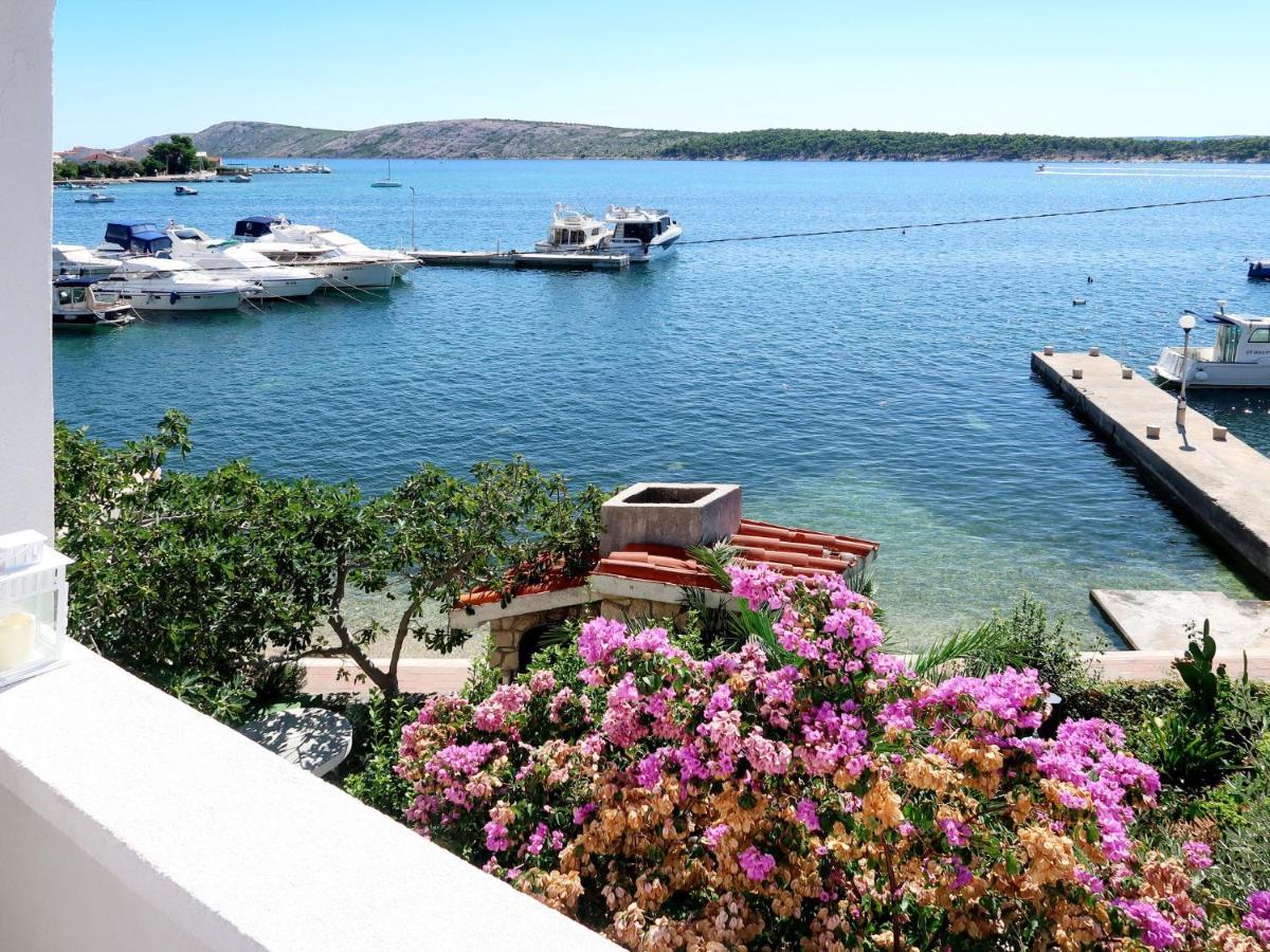 Apartment Ana - Rab166 By Interhome Barbat na Rabu Εξωτερικό φωτογραφία